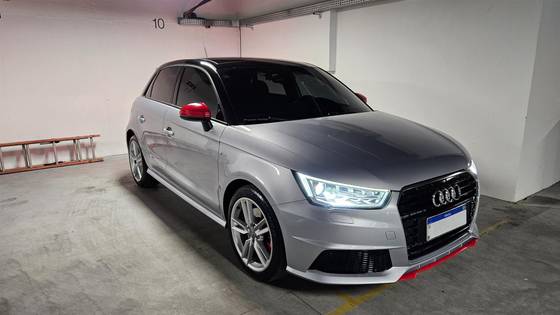 AUDI A1 1.8 TFSI SPORTBACK AMBITION GASOLINA 4P S-TRONIC AUDI A1 1.8 TFSI SPORTBACK AMBITION GASOLINA 4P S-TRONIC